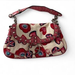 Rare authentic vintage GUESS shoulder bag featuring a heart & floral print